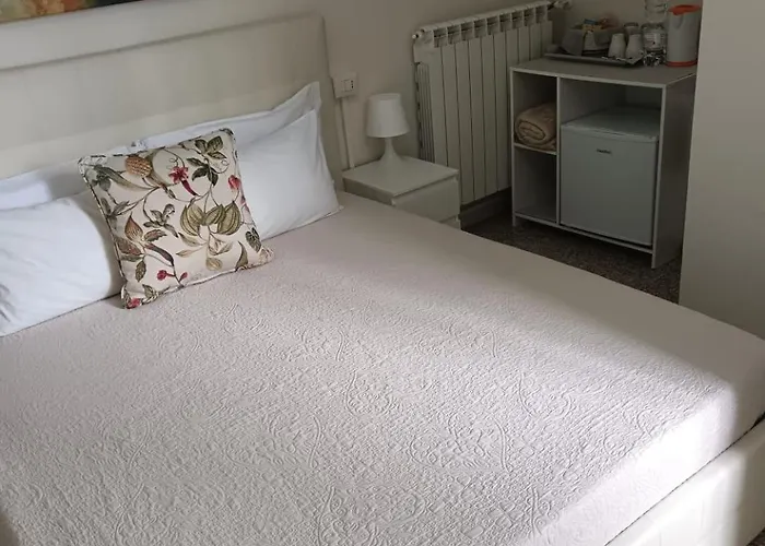 فندق مبيت وإفطار Casa Del Sole Ossuccio